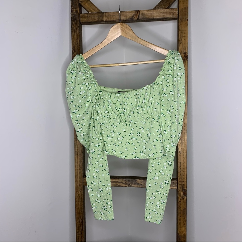 ASOS DESIGN square neck ruched bust long sleeve top in pastel floral - Picture 2 of 5